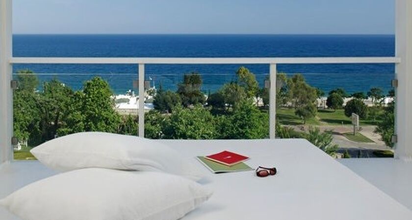 Sunis Hotel Su