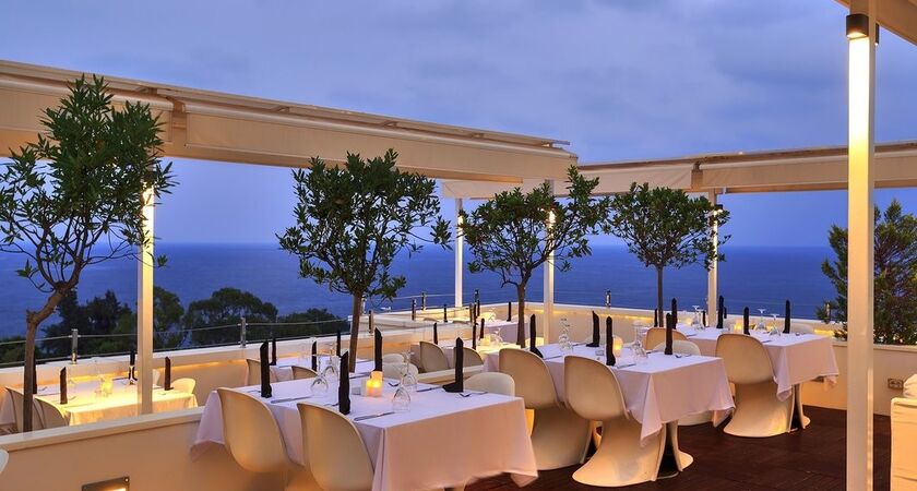 Sunis Hotel Su