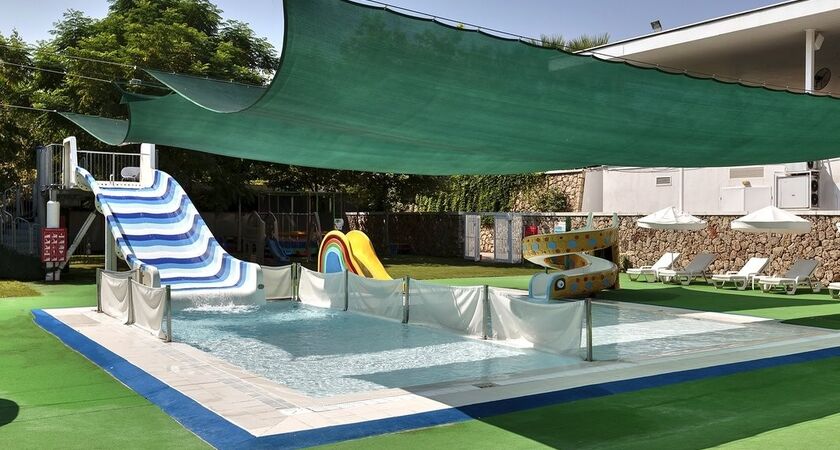 Sunis Hotel Su