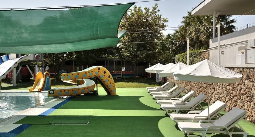 Sunis Hotel Su