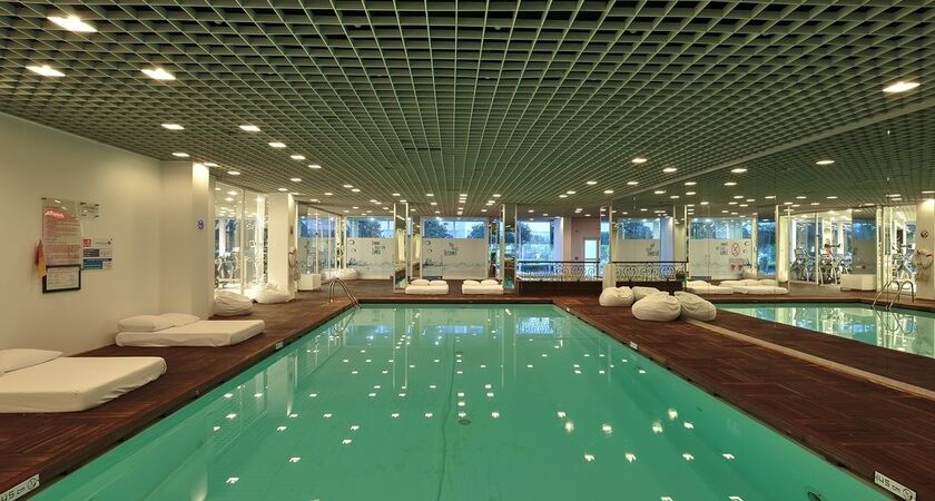 Sunis Hotel Su