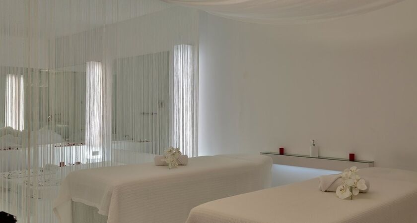 Sunis Hotel Su