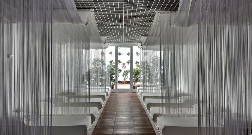 Sunis Hotel Su