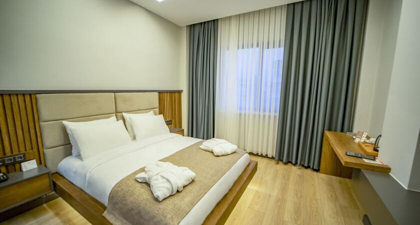 Aksular Hotel