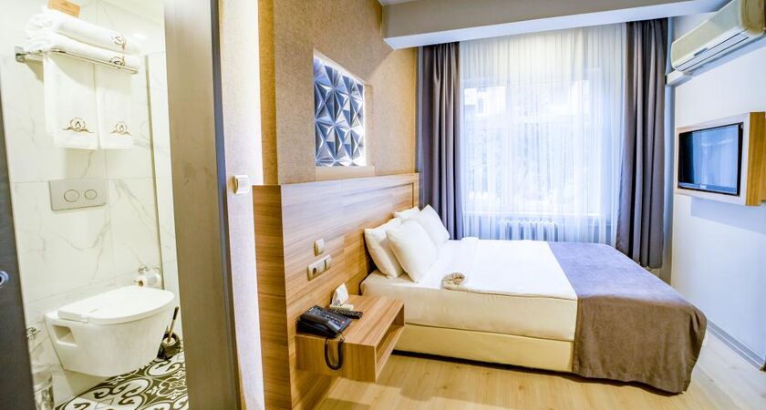 Aksular Hotel