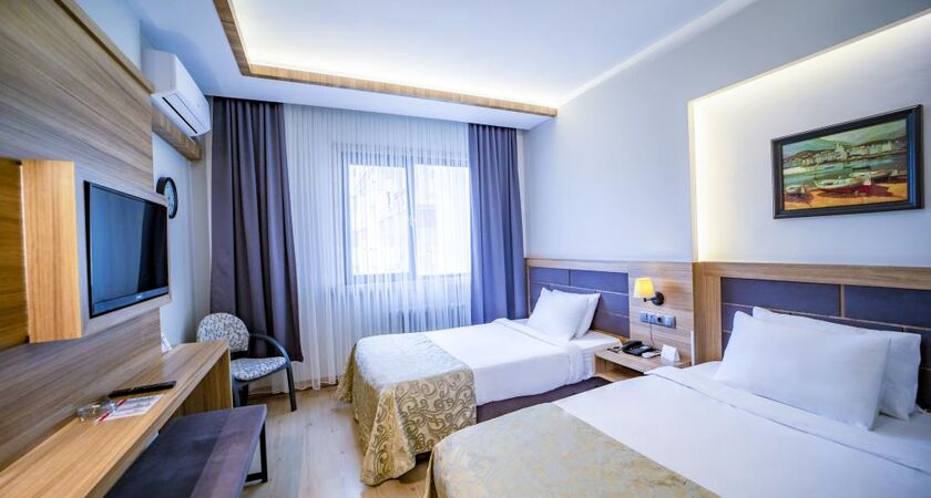 Aksular Hotel