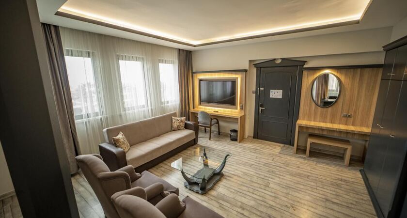 Aksular Hotel