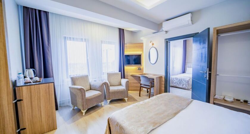 Aksular Hotel