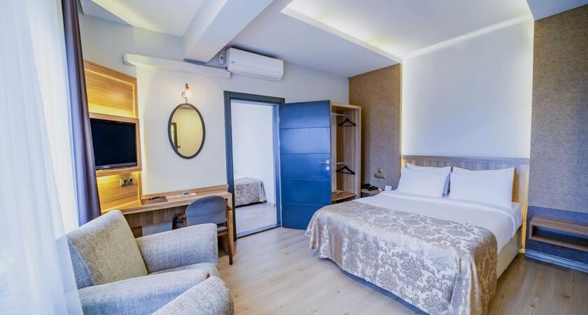 Aksular Hotel