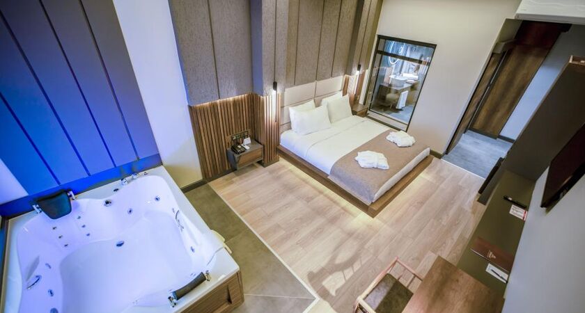 Aksular Hotel