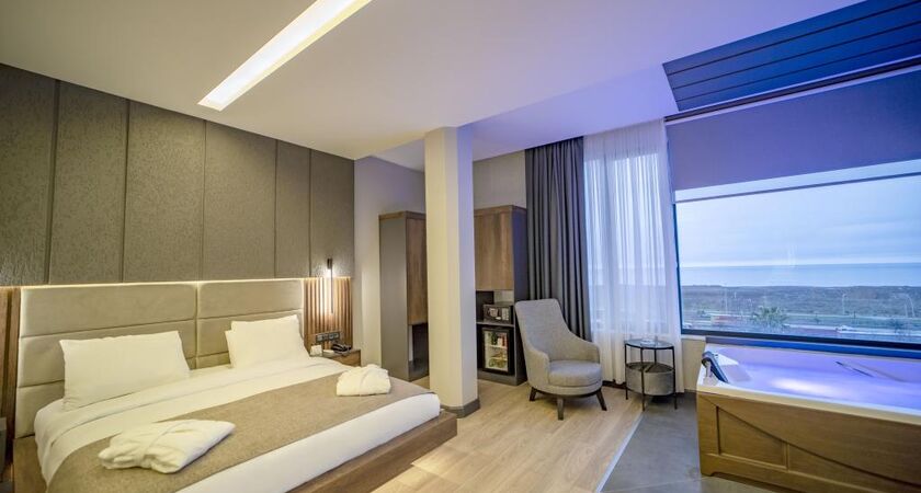 Aksular Hotel