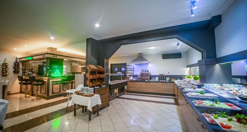 Aksular Hotel