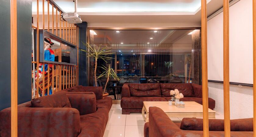 Aksular Hotel