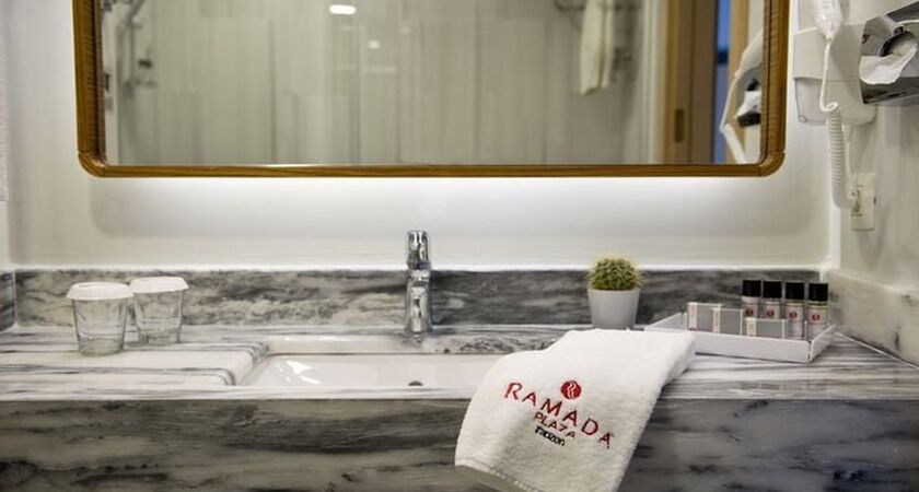 Holiday Inn Trabzon-East