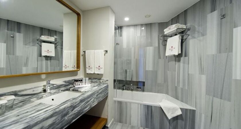 Holiday Inn Trabzon-East