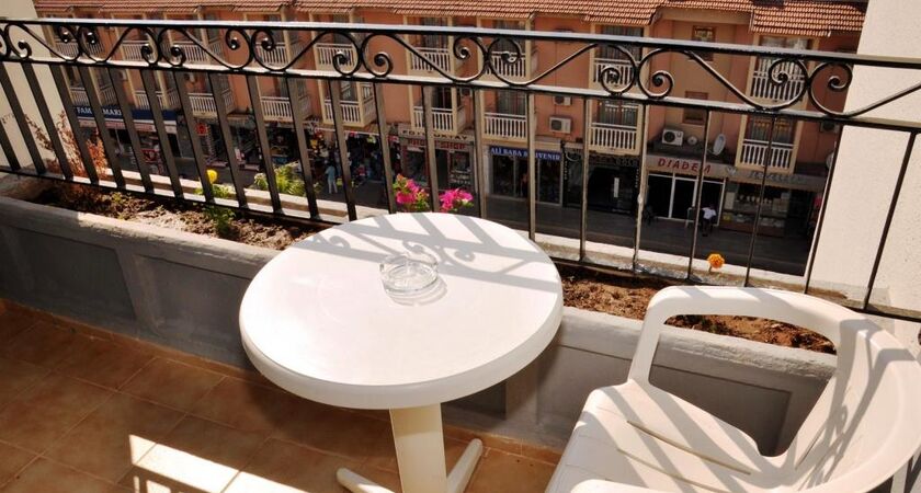 Almena City Hotel