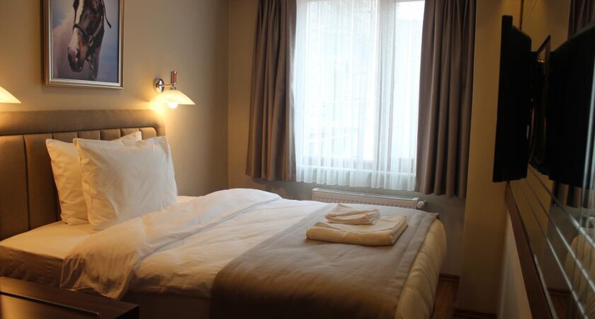 Armida City Hotel