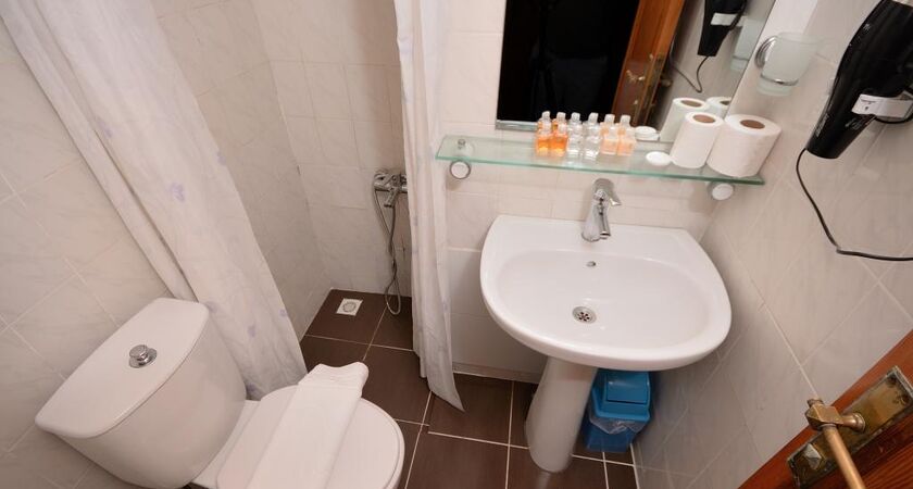 Kerman Otel