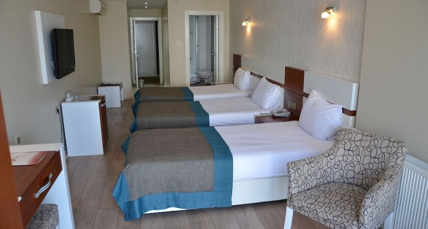 Grand Ahos Hotel & Spa
