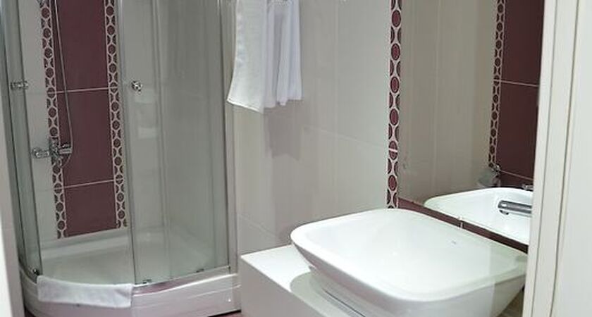 Grand Ahos Hotel & Spa