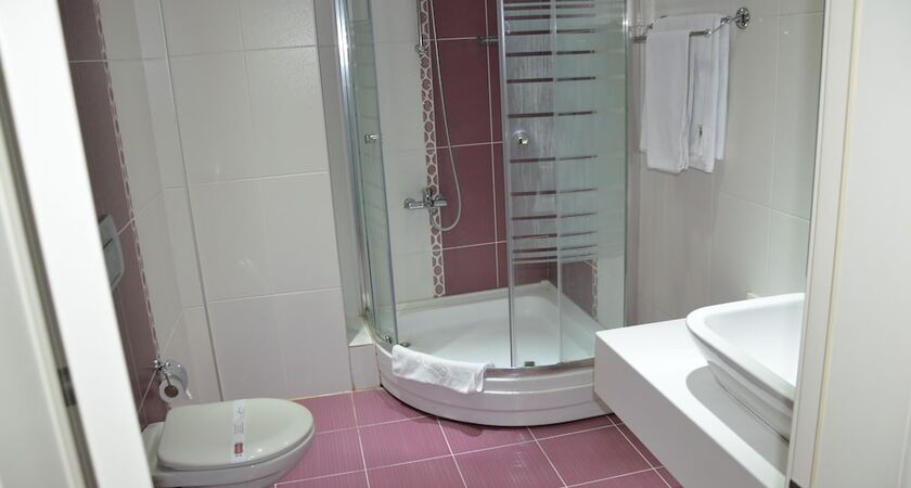 Grand Ahos Hotel & Spa