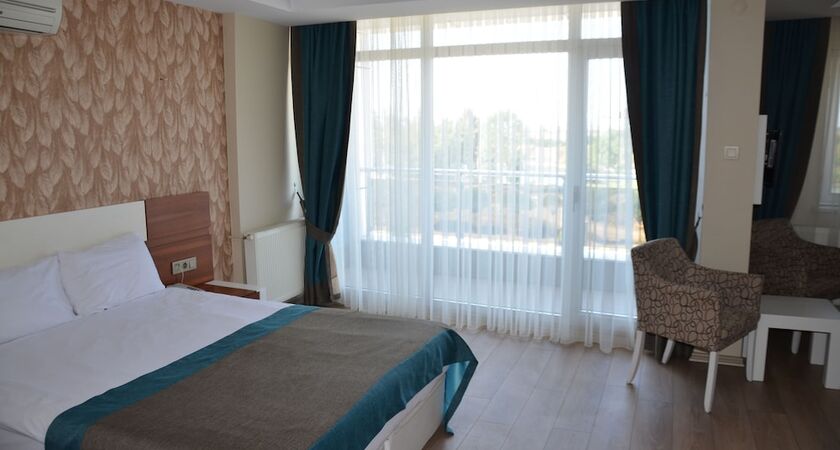 Grand Ahos Hotel & Spa