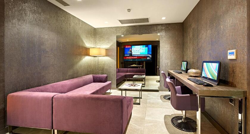 HOTEL ZEYBEK