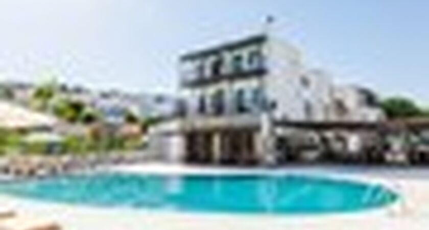Salinas Beach Hotel