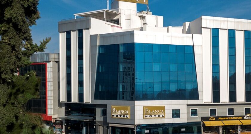 Blanca Hotel