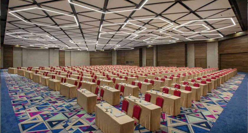 ROYAL SEGİNUS HOTEL