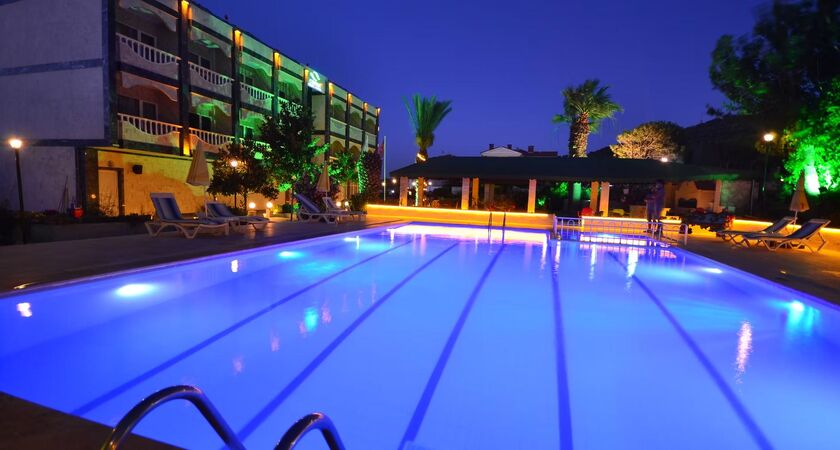 Cunda Basel Hotel