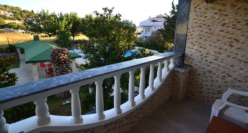 Cunda Basel Hotel