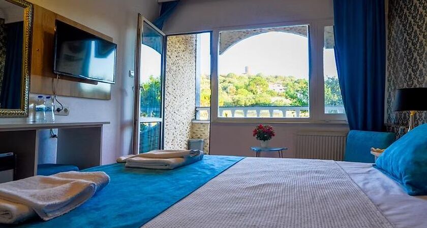 Cunda Basel Hotel