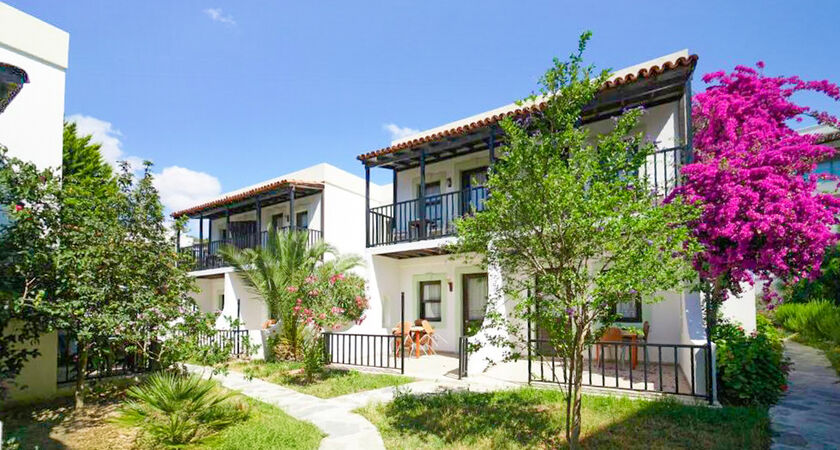 Salinas Beach Resort