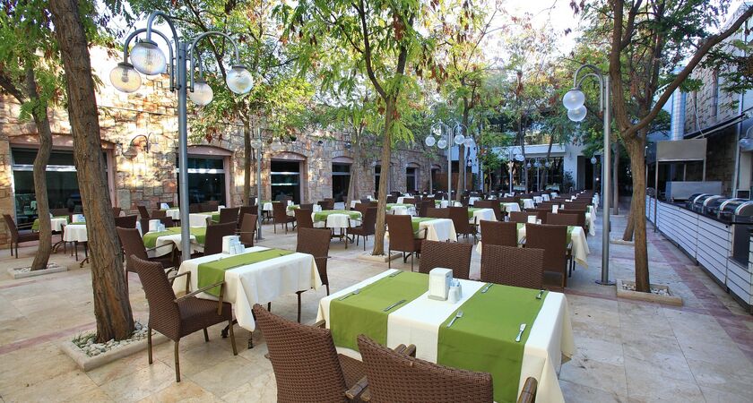 Mandarin Resort Hotel