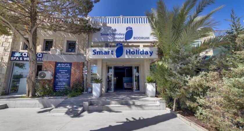 Smart Holiday Hotel