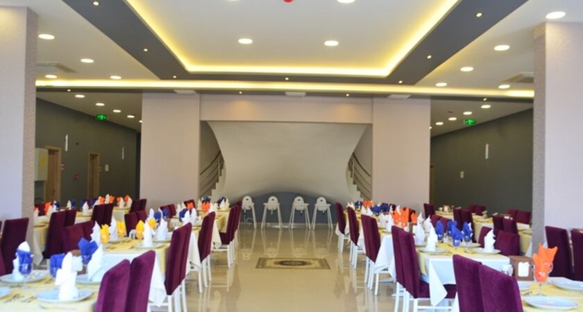 Elisa Hotel