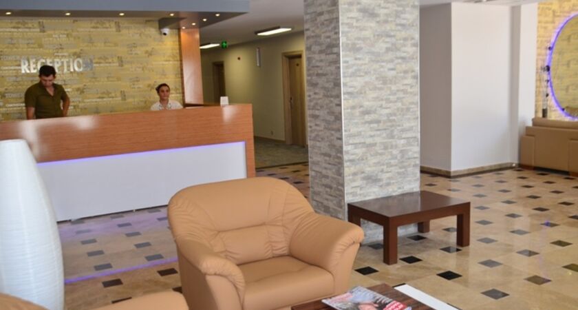 Elisa Hotel