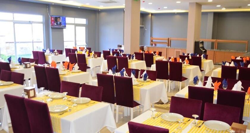 Elisa Hotel