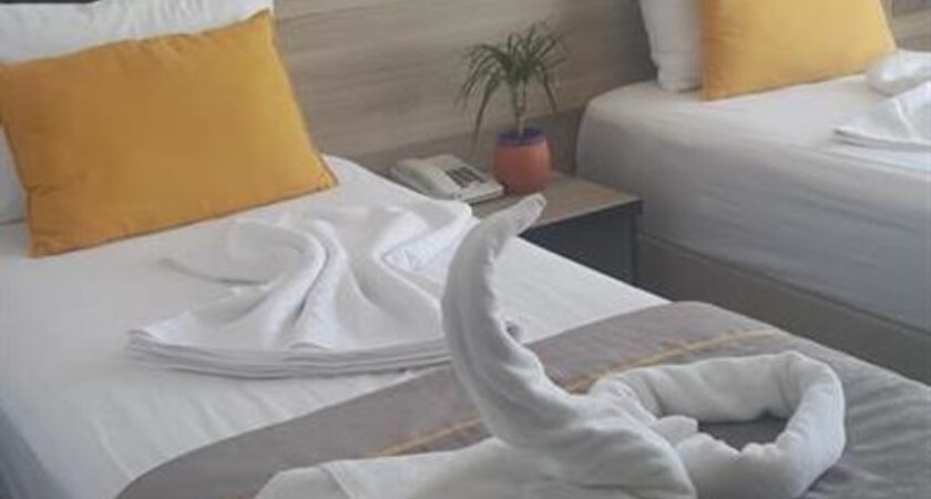 Elisa Hotel