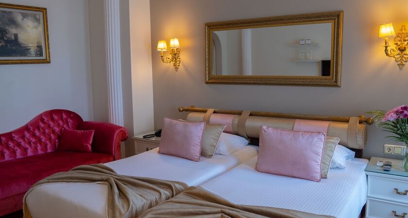 Avicenna Hotel