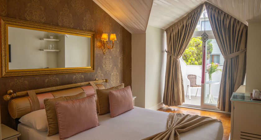 Avicenna Hotel