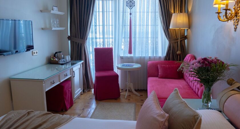 Avicenna Hotel