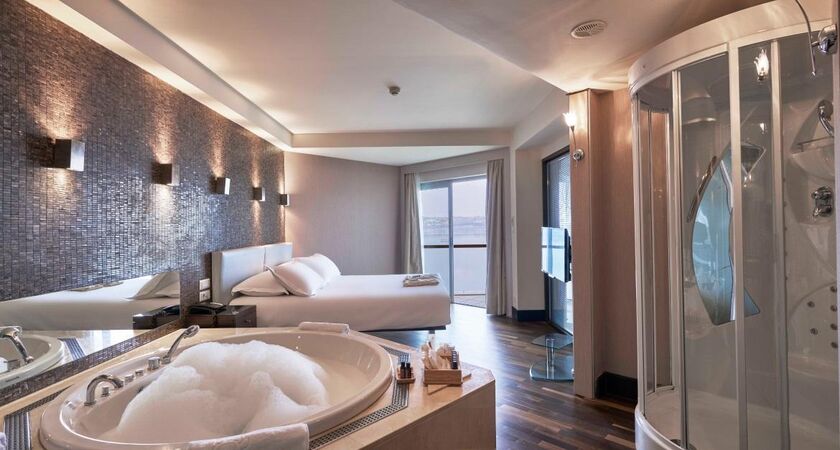 Richmond Nua Wellness Spa