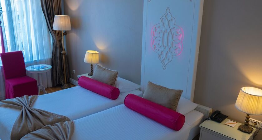 Avicenna Hotel