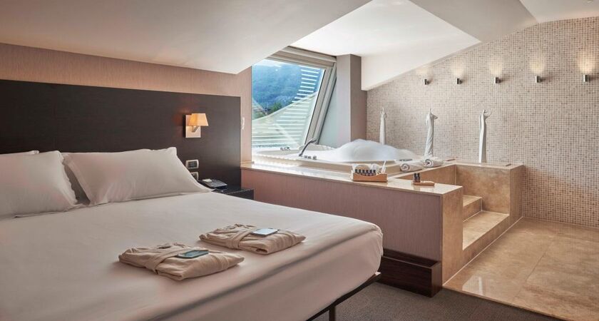 Richmond Nua Wellness Spa