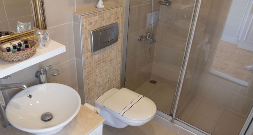 Avicenna Hotel