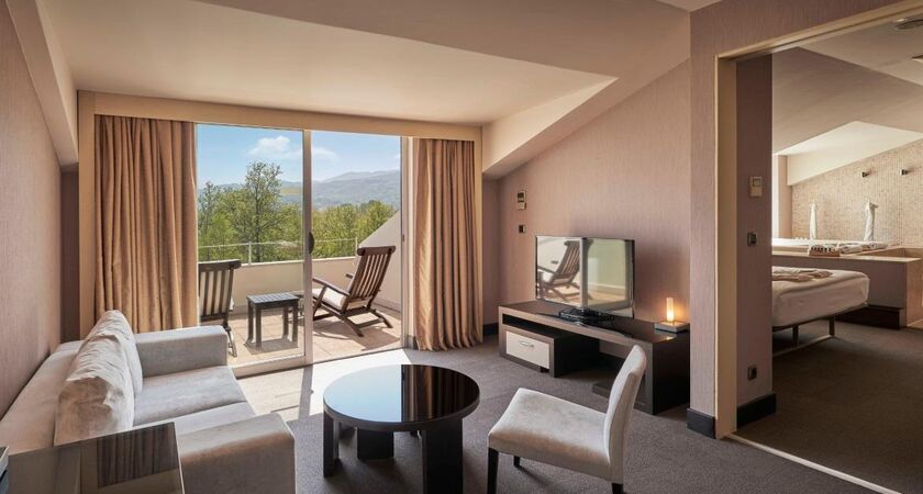 Richmond Nua Wellness Spa