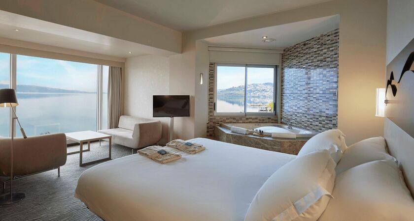 Richmond Nua Wellness Spa