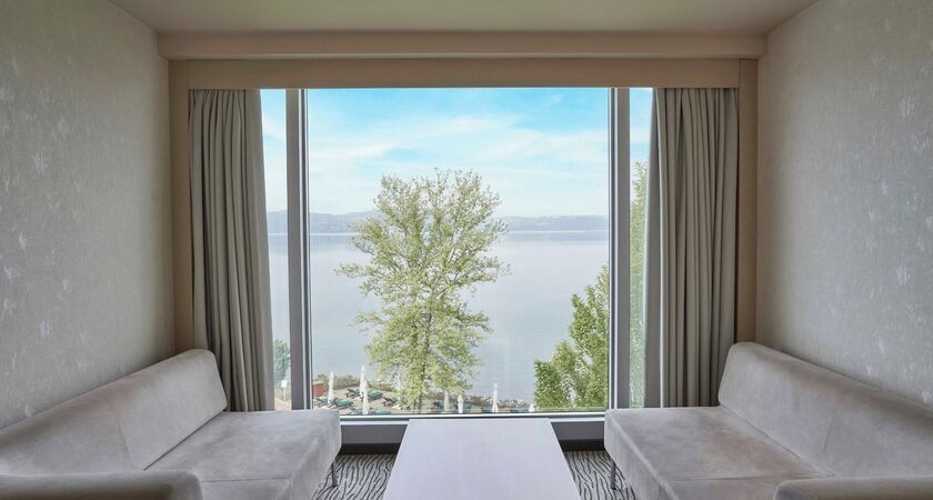 Richmond Nua Wellness Spa